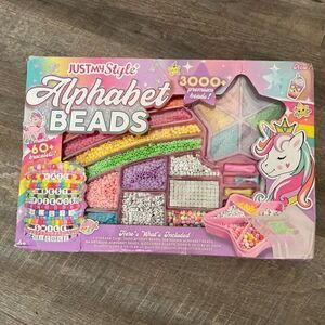 Alphabet Beads Jewelry Art & Craft